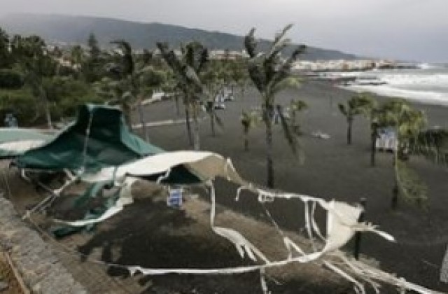 Туристка загина при експлозия на Канарските острови