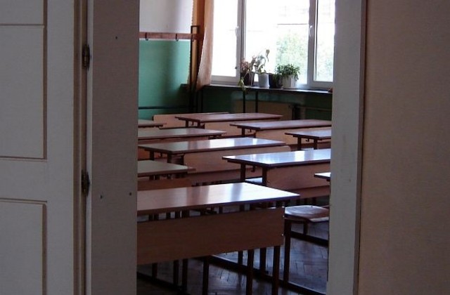 СОС одобри съществуването на маломерни паралелки в 69 общински училища