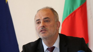 Тотю Младенов свиква експертите за пенсионната реформа