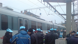 Железничарите отново стачкуват до 1600 часа