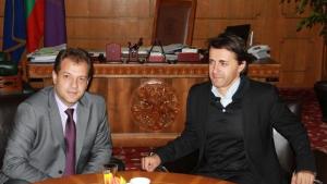Общината ще подкрепи проекта Бронзовата къща гарантира Даниел Панов