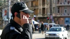 Иззеха незаконно оръжие от частен дом в Ясенково