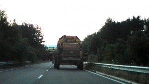 Селскостопански машини тръгват по Е79 между Враца и Мездра