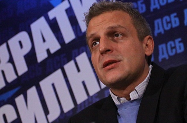 ДСБ: Борисов да поеме лична отговорност за здравето на нацията