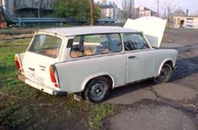 Спипаха мъж, карал Трабант с чужди табели
