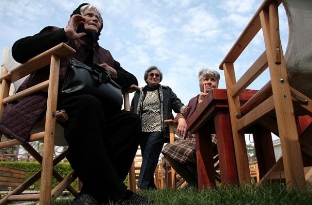 Пенсиониране на 60, 65 или 70 години?