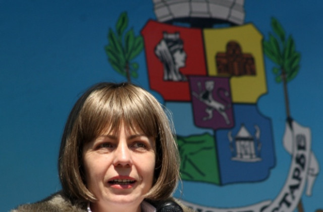 Фандъкова: Не може да има полицай до всяка спирка