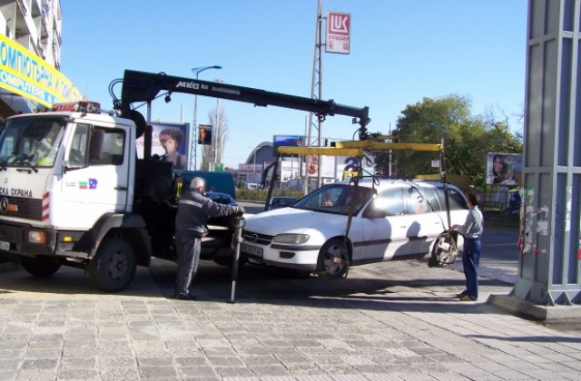 В петък ще бъде решена съдбата на скандалния договор за паяците