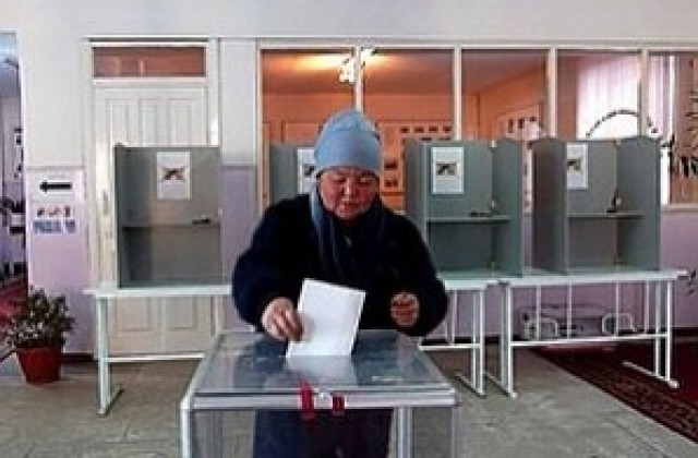 Новият президент на Киргизстан положи клетва