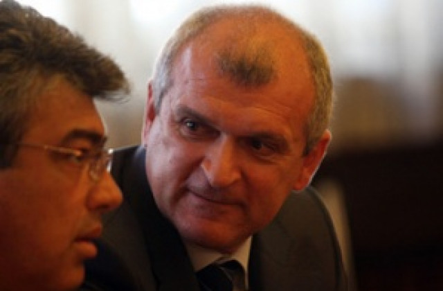 ГЕРБ внесоха предложението за плавно вдигане на пенсионната възраст