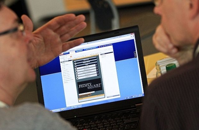 Големи интернет компании обединиха силите си за защита на децата