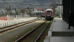 Синдикати и ръководство в БДЖ се споразумяха антикризисно Доктор на