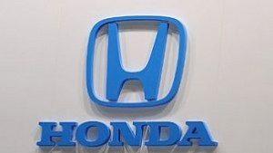 Хонда изтегля 300 000 коли заради технически проблем