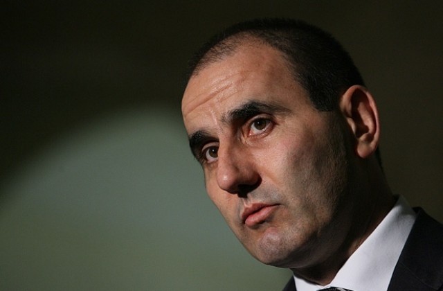 Полицията е задържала заподозрян за палежите на коли в София