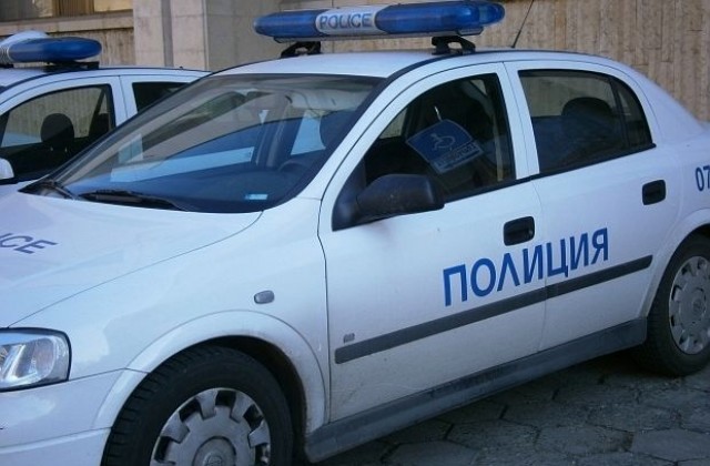 Полицаи намериха труп в гаражна клетка в „Банишора”