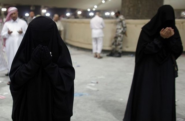Получат ли право да шофират жените в Саудитска Арабия, ще правят и секс преди брака