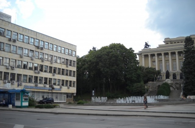 Уличното осветление сега е по-добро от преди години, според зам.-кмета Савчев