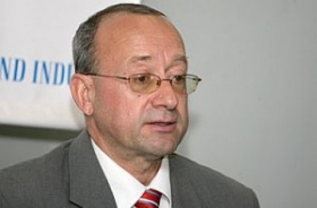 Повечето фирми очакват подобряване на износа според изследване на БТПП