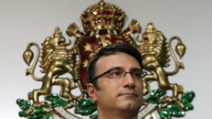 Трайков умува за възможност министър да разрешава сделки с важни