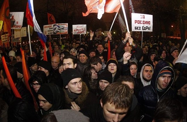 Над 150 души са арестувани в Русия при протести срещу изборните измами
