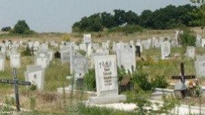 Здравната инспекция провери 55 гробищни парка