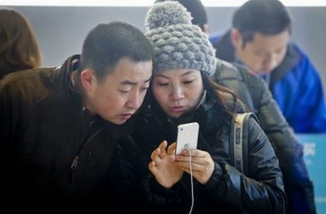 LG и Прада разработват нов смартфон