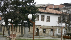 Изложба Коледно настроение в Дандоловите къщи