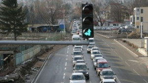 10 коли са произведени пробно в завода край Ловеч