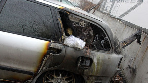 Още три коли изгоряха в София