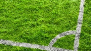 Полицаи играят футбол благотворително