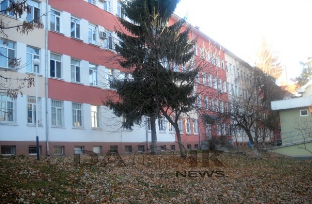 Безплатни прегледи за деца от семейства с бъбречно болни