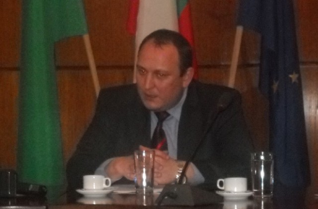 Търсят се приемни семейства