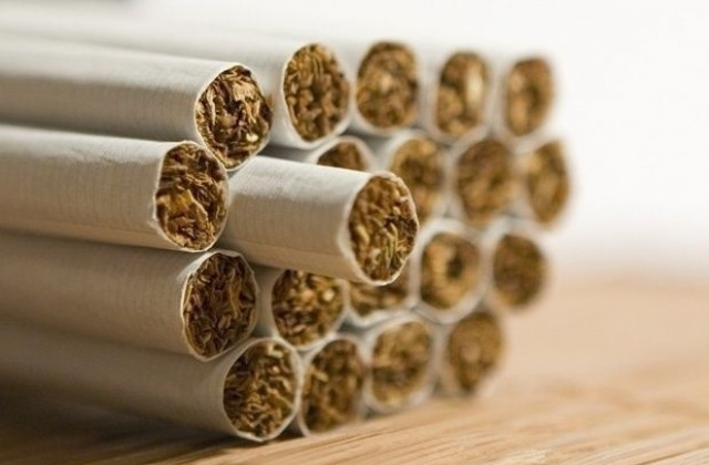 Контрабандни цигари и насипен тютюн иззеха на Лесово