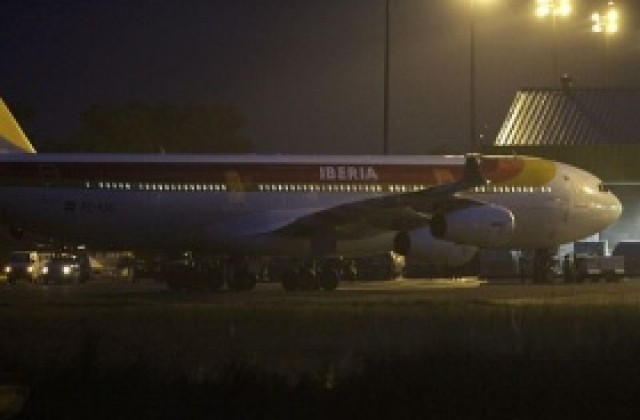 Испанската Iberia анулира полети за неделя заради стачка