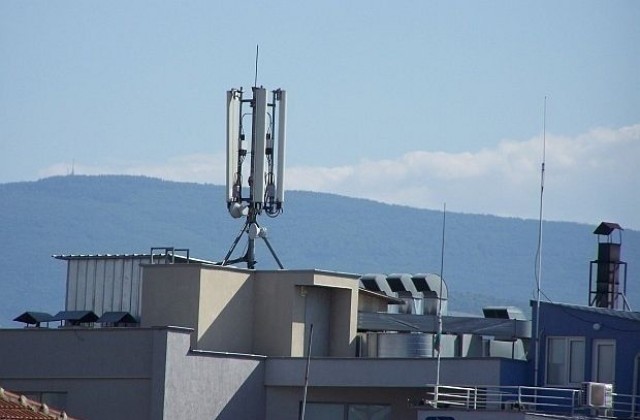 Повече от половината от GSM антените в София са незаконни