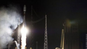 Руска ракета с 6 сателита беше изстреляна от Френска Гвиана