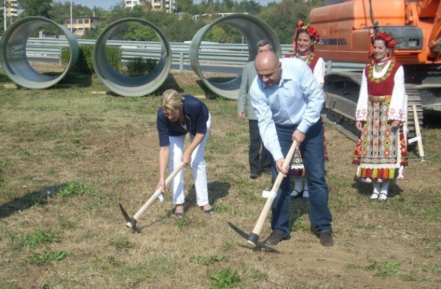 Стартират изкопните работи по водния проект във В. Търново