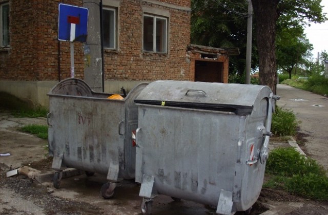 Разясняват инициативата Да изчистим България в Добрич