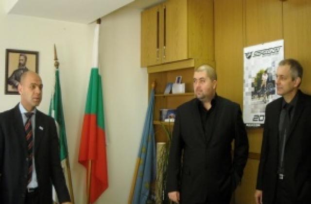 Проектират улици за милион в район „Тракия”