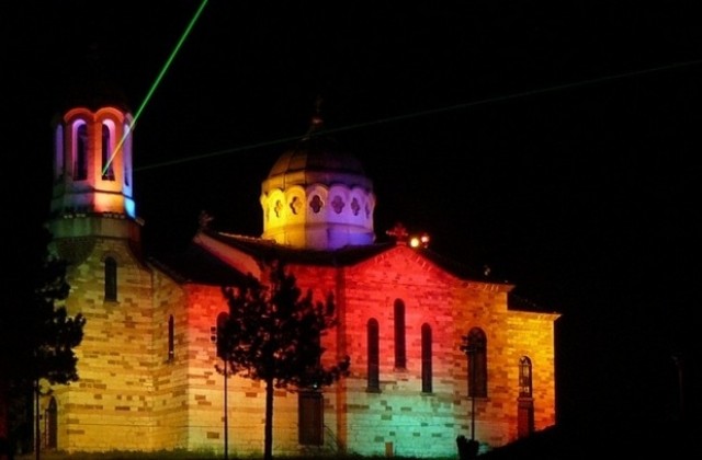 Показват безплатно аудио-визуалния спектакъл в Ново село