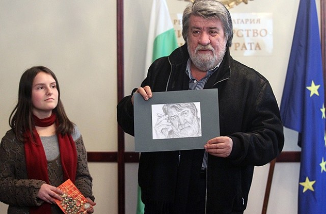 Вежди Рашидов дари 21 000 лева на талантливи деца