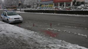Автобус на градски транспорт мина през крака на пенсионер