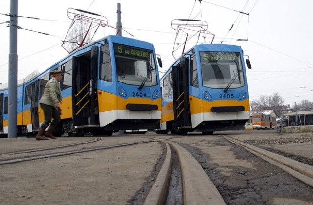 Удължават се промените в движението заради строителството на Метростанция-8