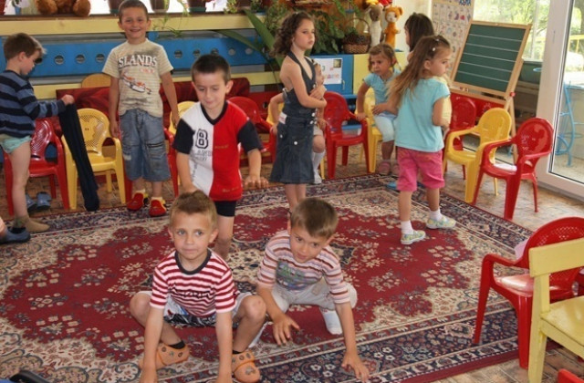 И най-малките с коледна ваканция