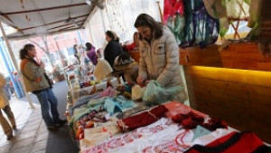Да пазаруваме с помалко емоция по празниците съветват от КЗП