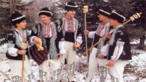 Фолклорен събор Зимни празници в Мечкарево