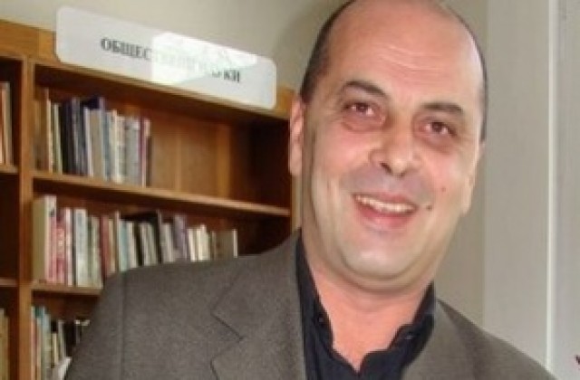 Съдия Петров от Димитровград описа в книга престъпленията против интелектуалната собственост