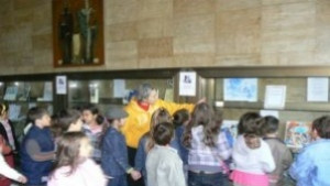 Русенски деца изработват екодрехи от найлонови торбички