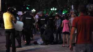 Варна 2011 Сделки и протести