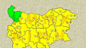 Жълт код в почти цялата страна заради сняг и поледица